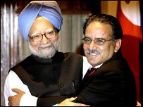 प्रचंड और मनमोहन सिंह