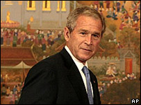 Tổng thống George W Bush
