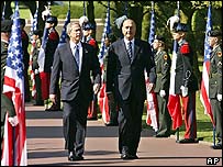 Президенти Ширак і Буш