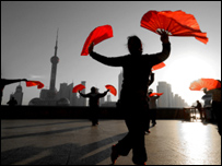 Shanghai Dancers (Photo: Robert Churchill)