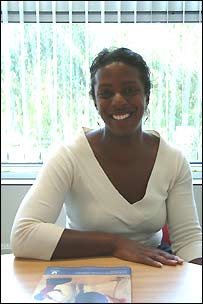 Giảng viên Julina