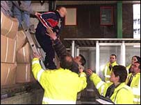 Imigrante ilegal em caminhão