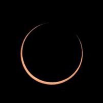کسوف - عکس از سايت پارس اسکای