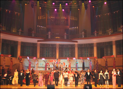 Chương trình diễn ra trong một tuần quan trọng của Singapore