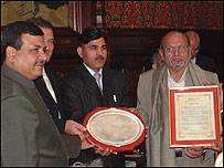 असग़र वजाहत लंदन में सम्मानित