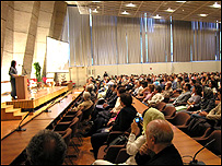 مراسم تقدیر از عزت الله انتظامی