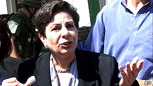 حنان عشراوي