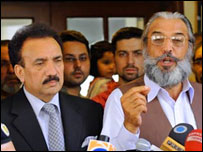 سفیر طارق عزیزالدین اور رحمان ملک