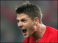 Steve Gerrard marcou o gol da recuperação
