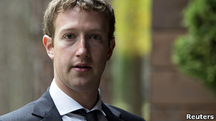 Цукерберг відвідав Росію, але в Україну поки не збирається