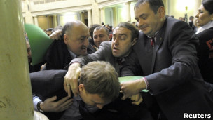 Бійка у парламенті 