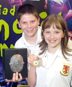 Gwydion a Sian o Ysgol Gyfun Y Preseli - cyntaf - Deuawd Cerdd Dant