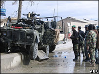 افغان پولیس جائے واردات پر