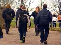 接受调查的学生普遍希望有更多的自主权