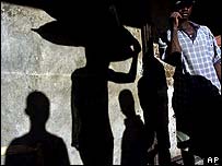 Rebeldes ocupam várias cidades haitianas