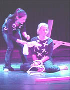 Golygfa o'r ddrama <i>Siwan</i>