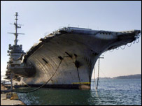 ماحولیات کے لیے کام کرنے والی بین الاقوامی تنظیم ’گرین پیس‘  اس جہاز کے ہندوستان آنے کے  خلاف کافی عرصے سے احتجاج کر رہی ہے۔