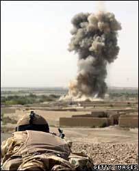 سرباز ناتو در افغانستان