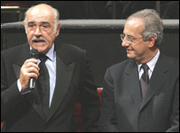 Sean Connery e o prefeito de Roma, Walter Veltroni