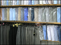 Hàng may mặc gặp khó khăn vì chịu quota trong khi thành viên WTO được miễn