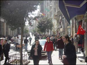 خيابان استقلال