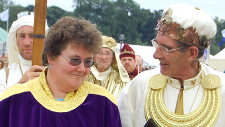 Gyda Dic Jones yr Archdderwydd