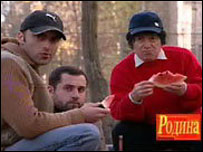 Tartışmalı reklamda görülen Kafkasya kökenliler