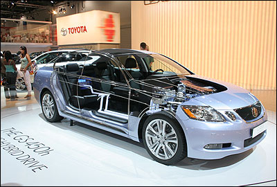 عکس از زوبین ناوی