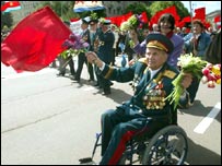 Цього року військового параду з танками на Хрещатику не буде. Фото з архіву