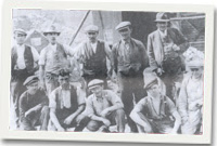 Griffith Williams, Griffith Pritchard, ?, Huw Davies, ?,?,?,?, Edwin Ty Brics, ?