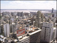 Montevidéu, que é banhada pelo Rio da Prata