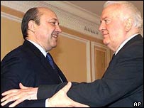 Sau cuộc hội đàm giữa ngoại trưởng Nga và Shevardnadze