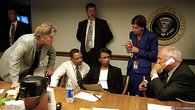 Дик Чейни Оқ Уйнинг Операцион марказида