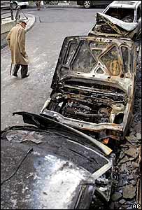 Carcaça de carro incendiado