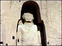 يکی از دو بودای باميان قبل از تخريب از سوی طالبان