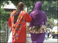 महिलाएँ