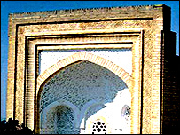 Ўш яқинидаги қадимий масжид