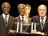Güney Afika lideri Mbeki, BM Genel Sekreteri Annan ve FIFA Başkanı Blatter
