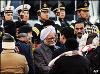 Ông Singh đang có chuyến viếng thăm đầu tiên tới Trung Quốc kể từ khi ông lên nắm quyền