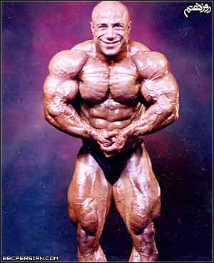 محسن یزدانی