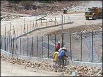 Cerca em construção em Israel