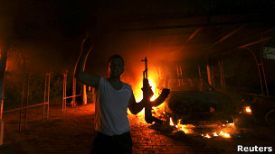 مهاجم مسلح در کنسولگری