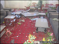 آثار حمله مردان مسلح به دفتر شهرداری بغلان