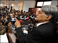 اعتزاز احسن