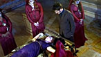 The Doctor and Donna Noble in the episode The Fires Of Pompeii