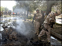  امریکی گاڑی پر خود کش حملہ