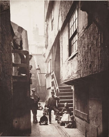 Close, No.28 Saltmarket, Glasgow (1868) by Thomas Annan, copyright NMPFT/SSPL