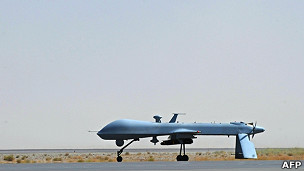 طائرة بدون طيار 