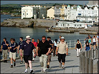 Simon Weston joins walkers near the start (WMN)