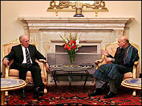 جان هاوراد نخست وزير استراليا  در ديدار با حامد کرزی رييس جمهور افغانستان